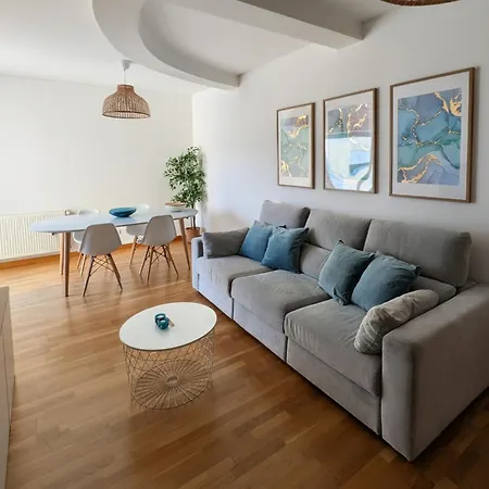 Marina Views Apartman *