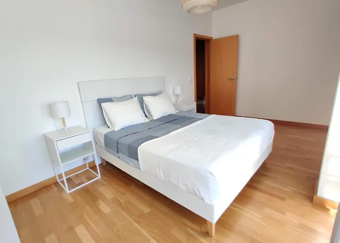 Marina Views 아파트 *